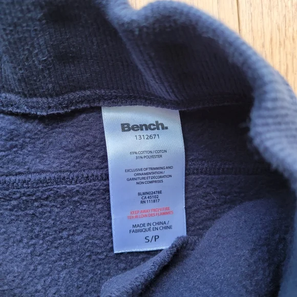 Bench Trackpants - Picture 3 of 9